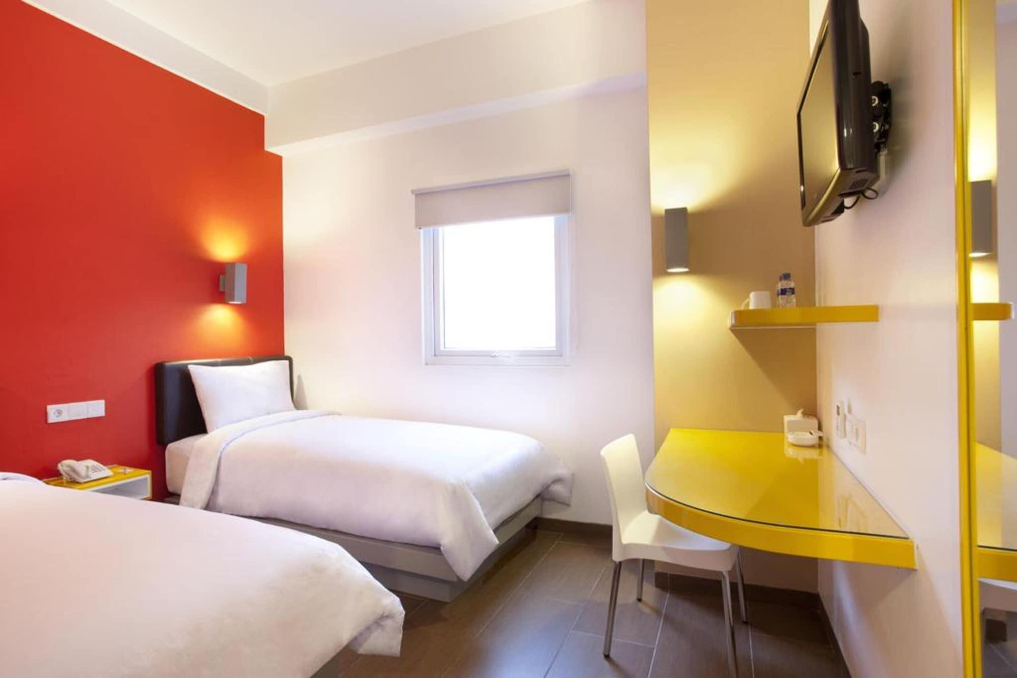 Amaris Hotel Senen Giacarta Esterno foto