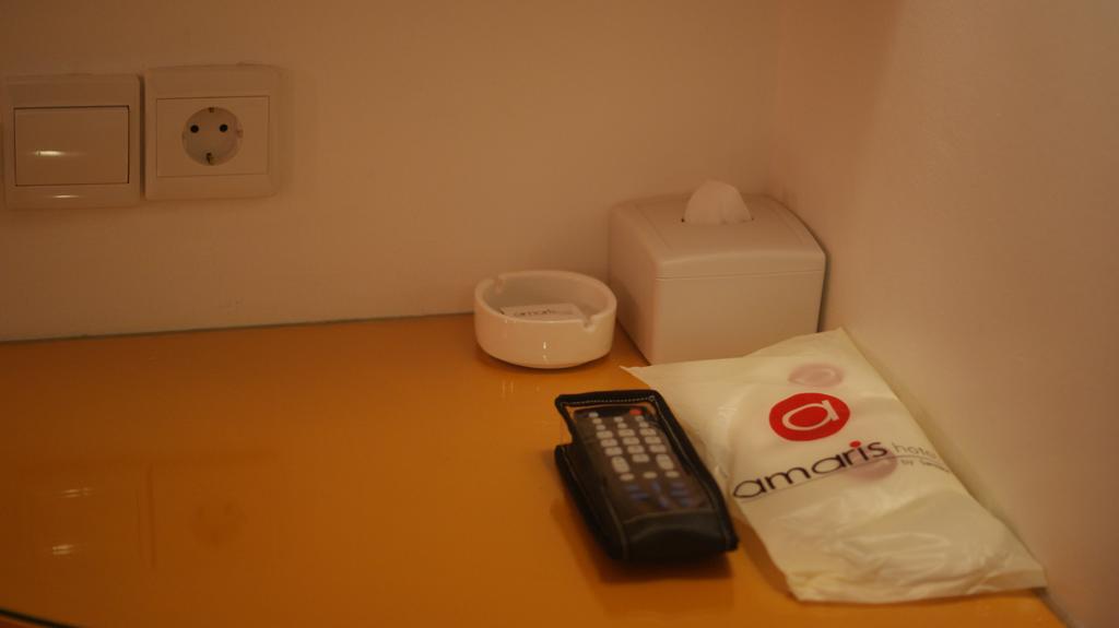 Amaris Hotel Senen Giacarta Esterno foto